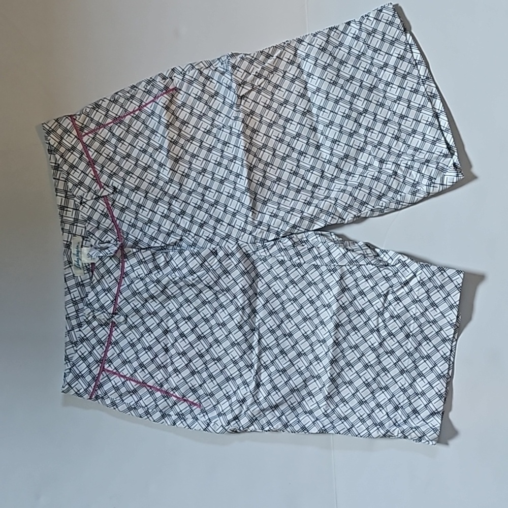 Lady Hagen golf shorts size 6